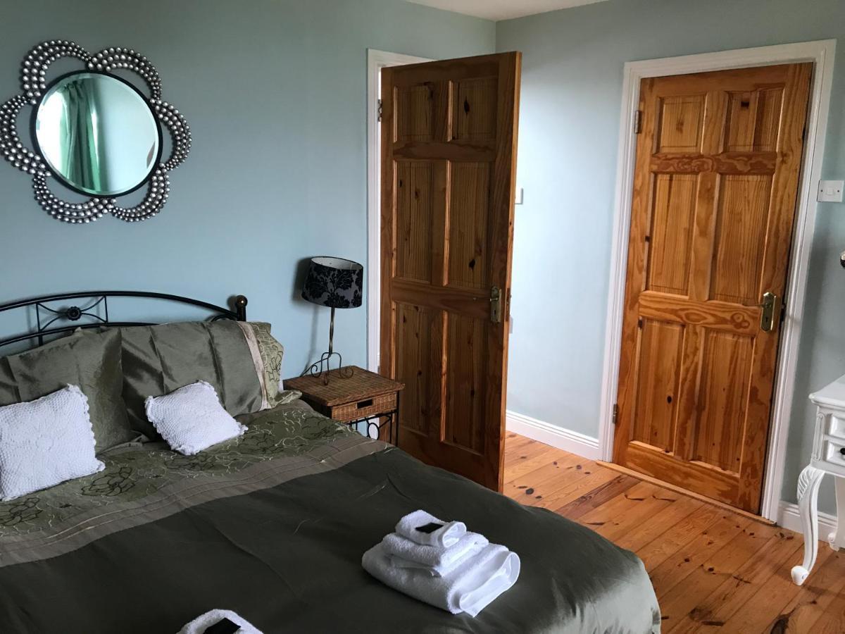 Apartamento Rose Of The Sea Belmullet Exterior foto